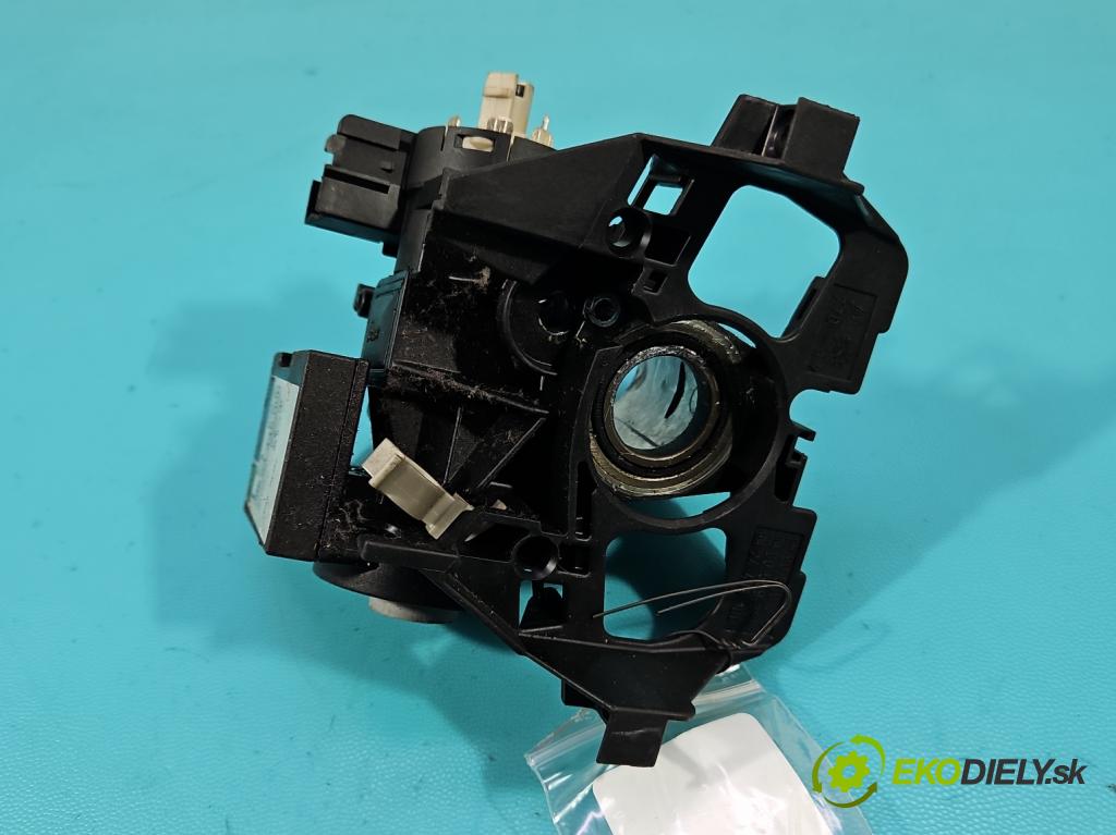 Opel Zafira A 1999-2005 2.0 DTI 101 HP manual 74 kW 1995 cm3 5- Spínačka  (Spínacia skrinka)