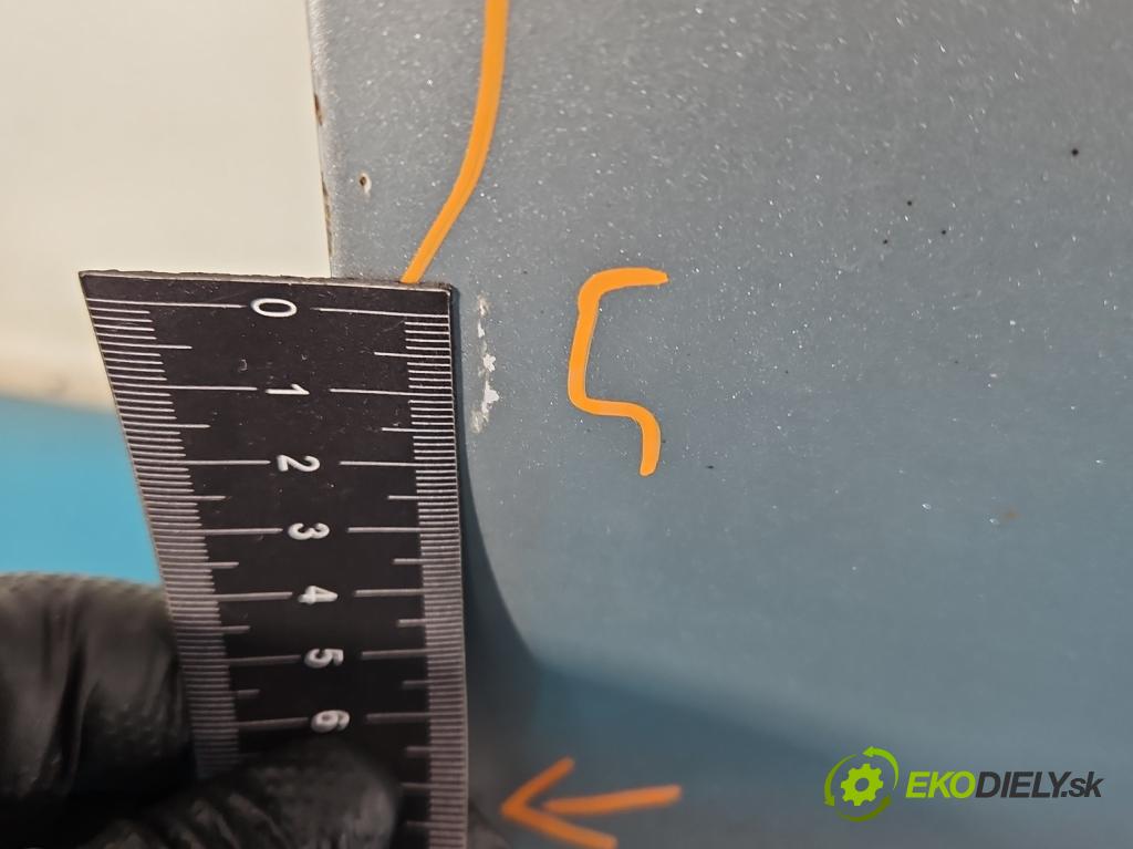 Audi A6 C6 2004-2011 2.7 TDI 179KM automatic 132 kW 2698 cm3 5- dvere predné pravé  (Kľučka dverí ostatné)