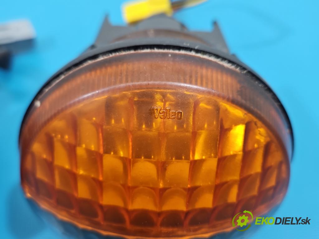 Ligier Ambra 0.5d 5KM automatic 4 kW 505 cm3 3- svetlo / reflektor zadné pravé  (Kľučka dverí ostatné)