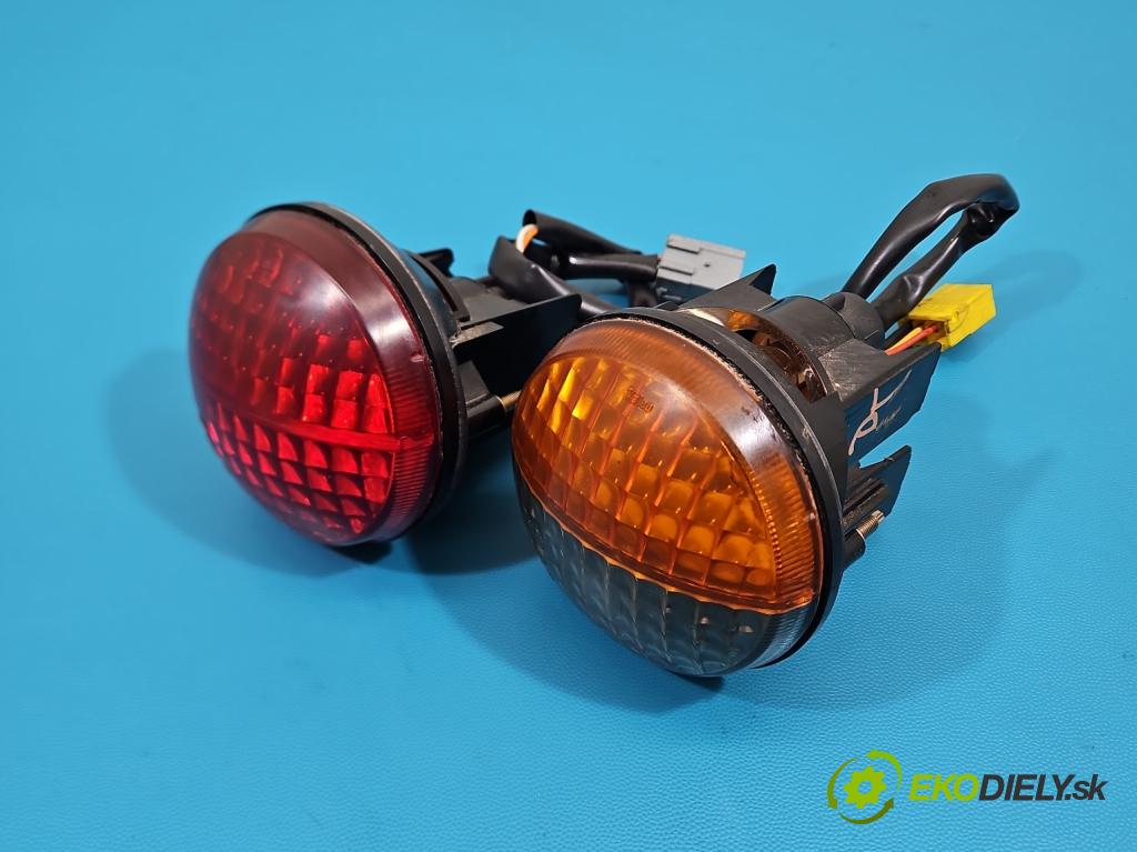 Ligier Ambra 0.5d 5KM automatic 4 kW 505 cm3 3- svetlo / reflektor zadné pravé  (Kľučka dverí ostatné)