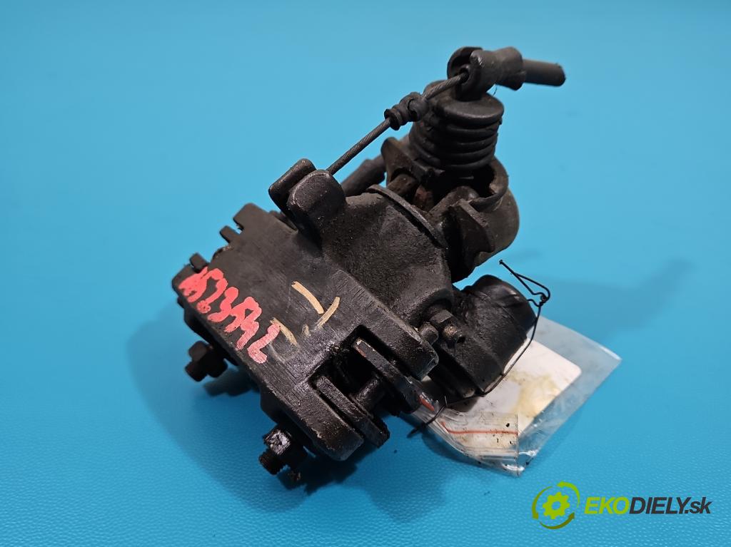 Ligier Ambra 0.5d 5KM automatic 4 kW 505 cm3 3- brzdič zadné pravý  (Kľučka dverí ostatné)