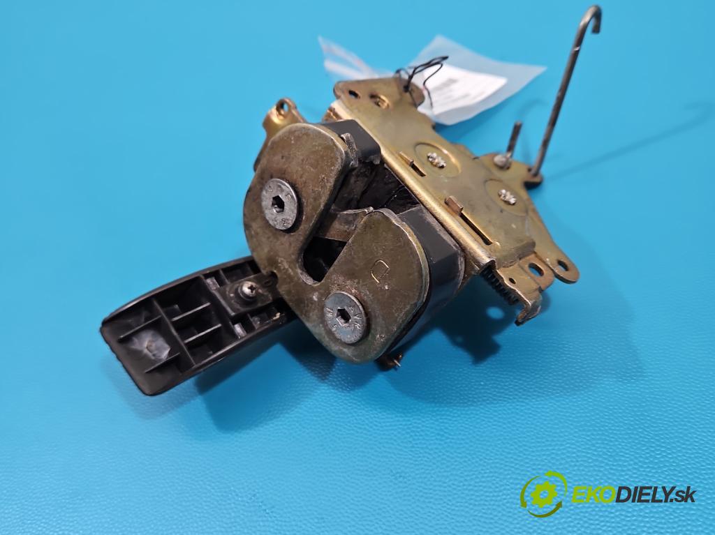 Ligier Ambra 0.5d 5KM automatic 4 kW 505 cm3 3- zámok predné pravý 