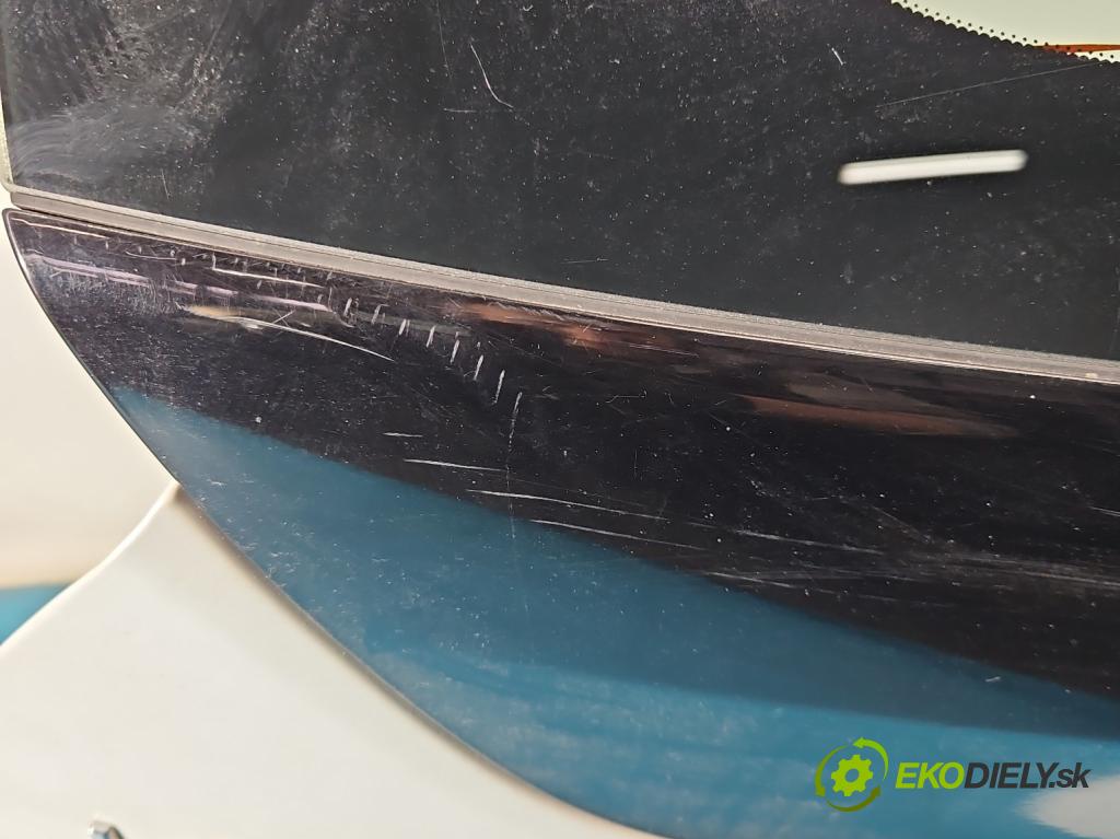 Volvo V40 II 2012-2019 1.6 T3 150 hp manual 110 kW 1596 cm3 5- zadní kufrové dveře  (Zadní kapota (kufr))