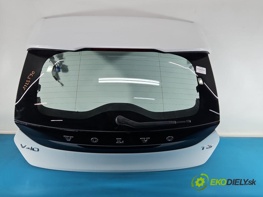 Volvo V40 II 2012-2019 1.6 T3 150 hp manual 110 kW 1596 cm3 5- zadní kufrové dveře  (Zadní kapota (kufr))