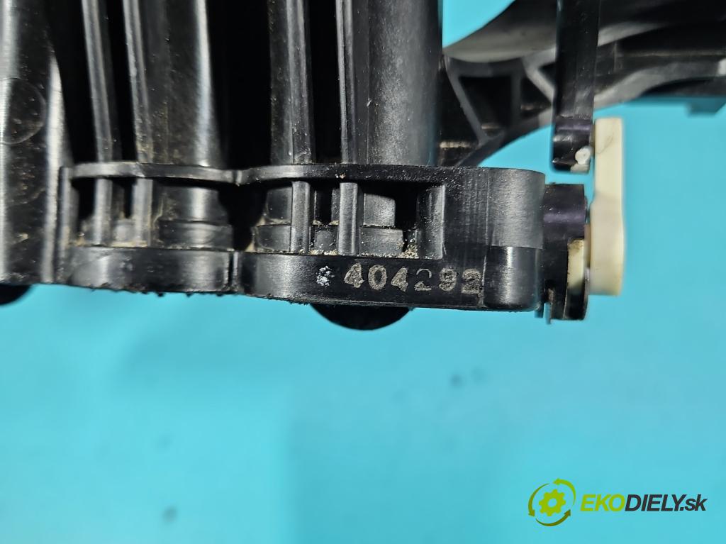 Hyundai I30 II 2012-2016 1.6 crdi 110 hp manual 81 kW 1582 cm3 5- potrubí sací  (Sací potrubí)