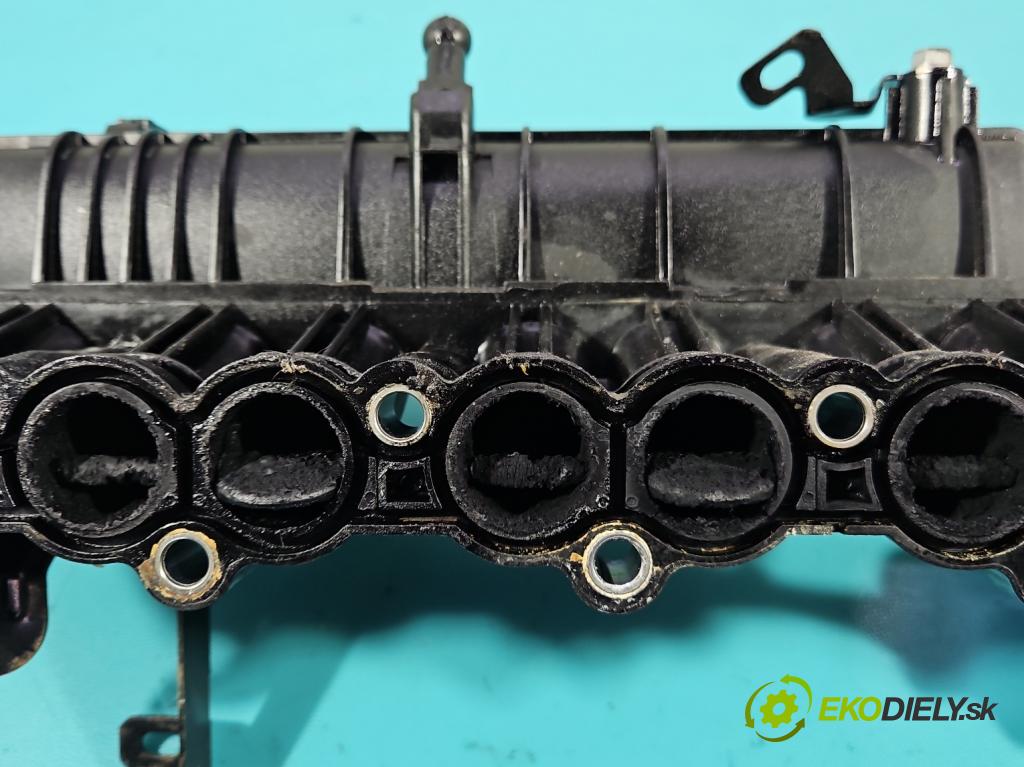 Hyundai I30 II 2012-2016 1.6 crdi 110 hp manual 81 kW 1582 cm3 5- potrubí sací  (Sací potrubí)