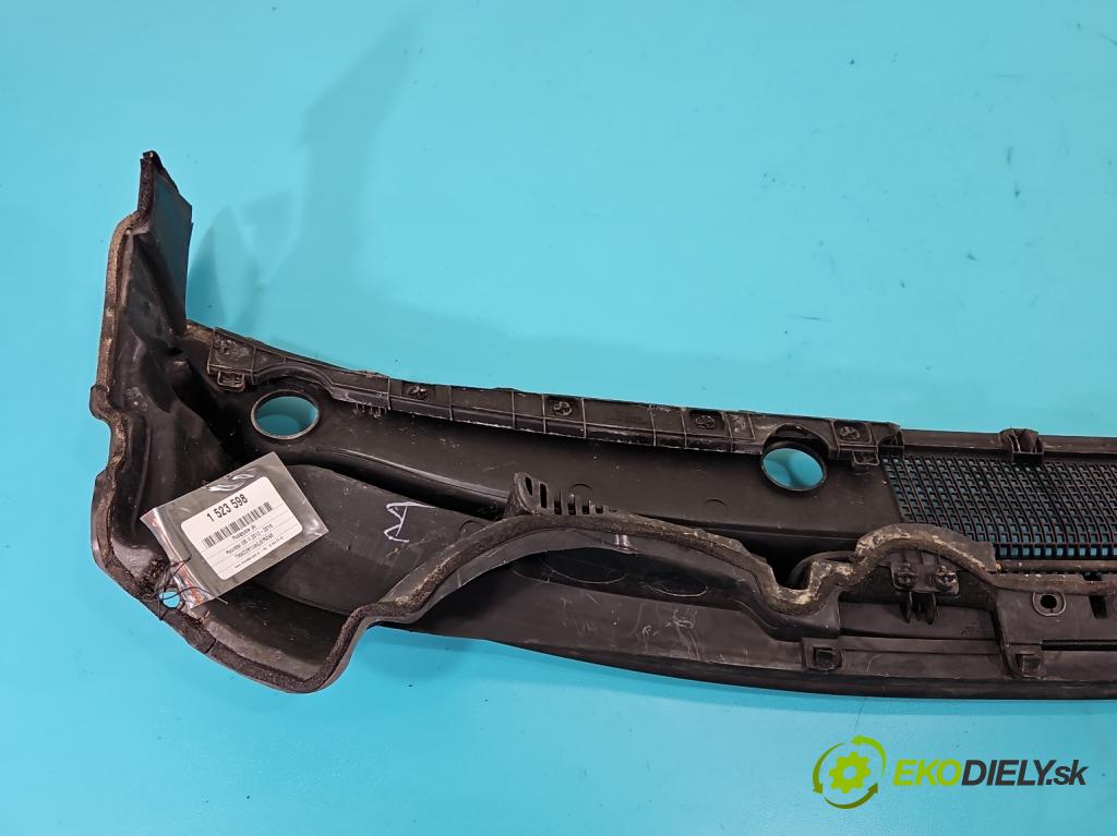 Hyundai I30 II 2012-2016 1.6 crdi 110 HP manual 81 kW 1582 cm3 5- torpédo 86154-A6100 (Torpédo (plast pod čelným sklom))