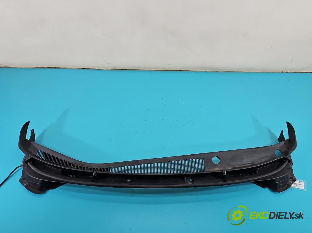 Hyundai I30 II 2012-2016 1.6 crdi 110 HP manual 81 kW 1582 cm3 5- torpédo 86154-A6100 (Torpédo (plast pod čelným sklom))