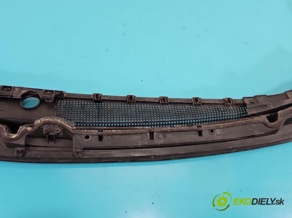 Hyundai I30 II 2012-2016 1.6 crdi 110 HP manual 81 kW 1582 cm3 5- torpédo 86154-A6100 (Torpédo (plast pod čelným sklom))