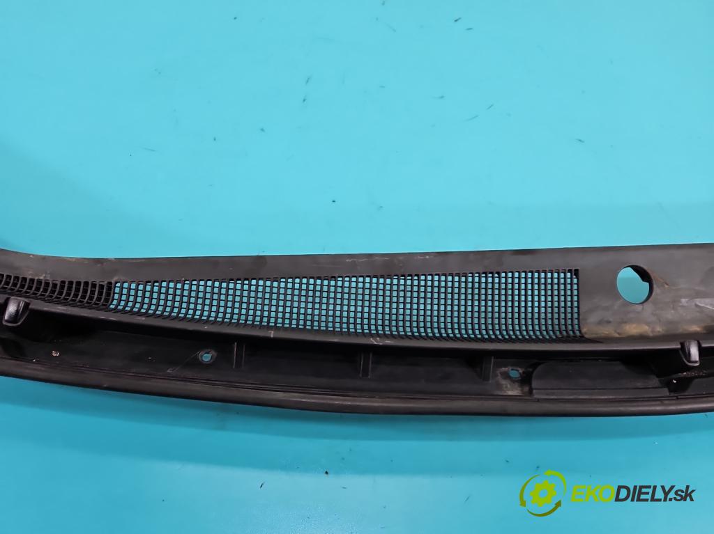 Hyundai I30 II 2012-2016 1.6 crdi 110 HP manual 81 kW 1582 cm3 5- torpédo 86154-A6100 (Torpédo (plast pod čelným sklom))