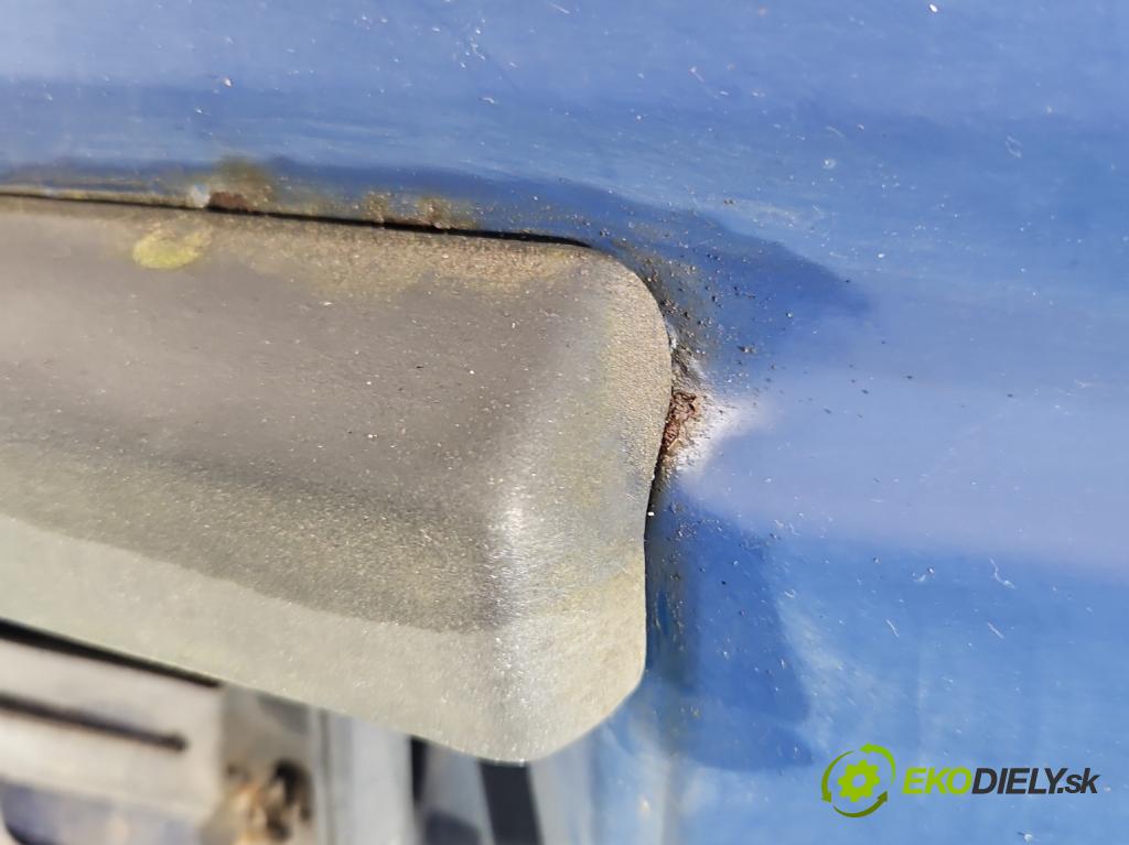 Vw Transporter T4 1990-2003 1.9 TD 68 hp manual 50 kW 1896 cm3 5- zadní kufrové dveře  (Zadní kapota (kufr))