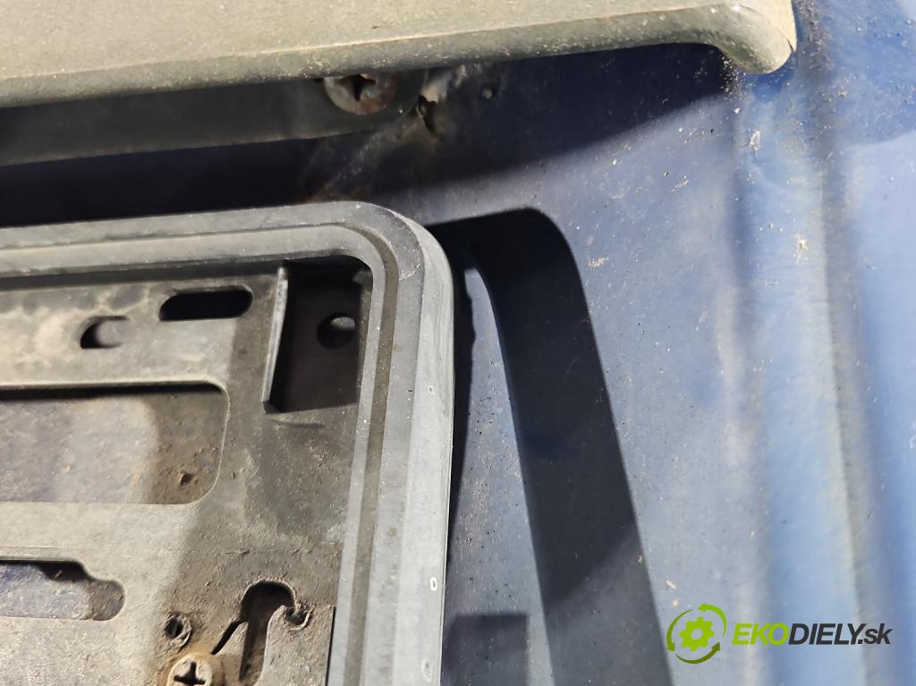 Vw Transporter T4 1990-2003 1.9 TD 68 hp manual 50 kW 1896 cm3 5- zadní kufrové dveře  (Zadní kapota (kufr))