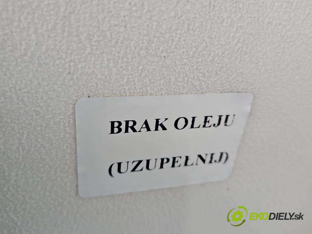 Mercedes Sprinter I 1995-2006 2.2 cdi 109 HP manual 80 kW 2148 cm3 5- Most: zadní: