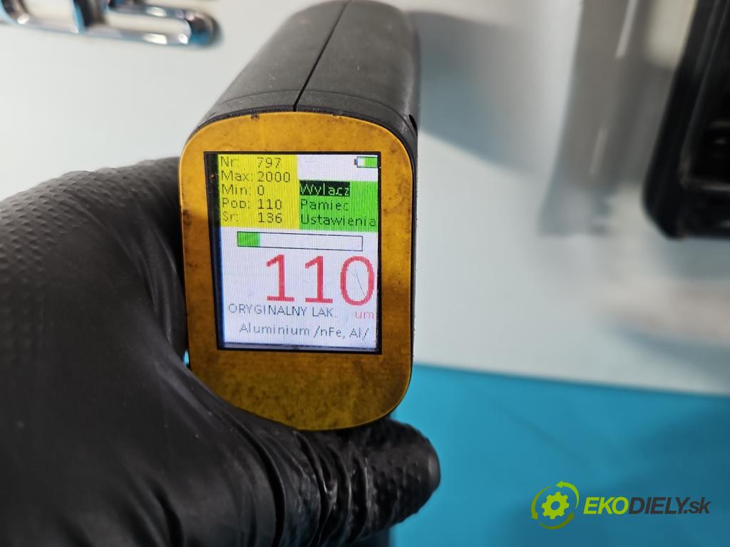 Lexus CT 2010-2022 1.8 VVTI 99 hp automatic 73 kW 1798 cm3 5- zadní kufrové dveře  (Zadní kapota (kufr))