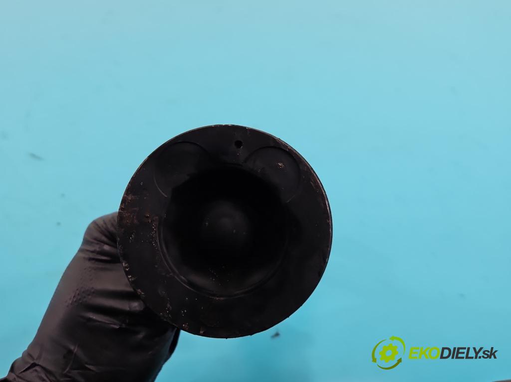 Hyundai I30 II 2012-2016 1.6 crdi 110 HP manual 81 kW 1582 cm3 5- piest  (Piest)