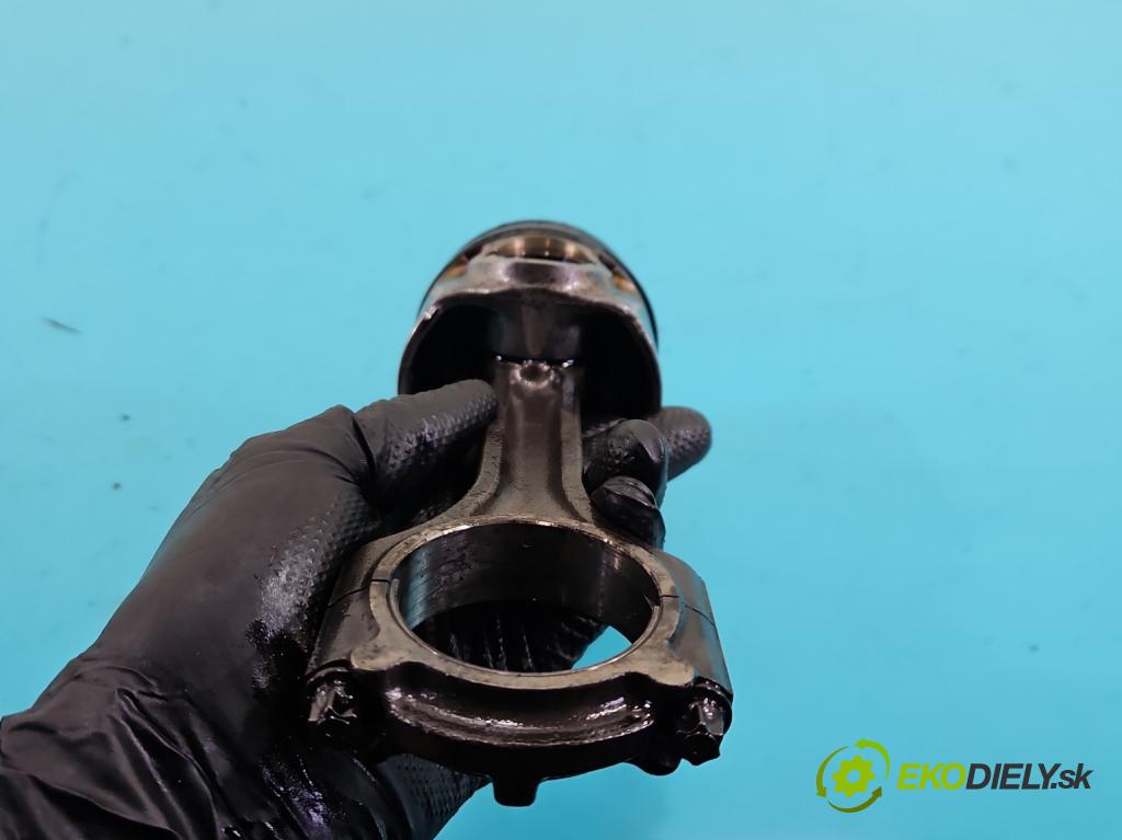 Hyundai I30 II 2012-2016 1.6 crdi 110 HP manual 81 kW 1582 cm3 5- piest  (Piest)