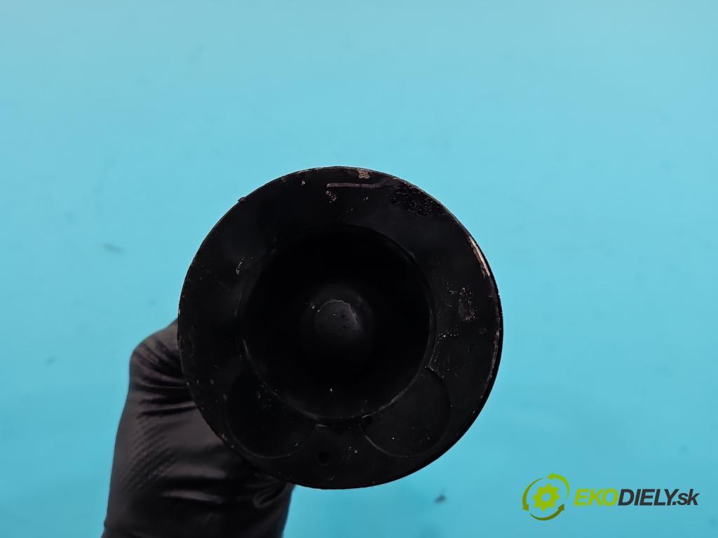 Hyundai I30 II 2012-2016 1.6 crdi 110 HP manual 81 kW 1582 cm3 5- piest  (Piest)