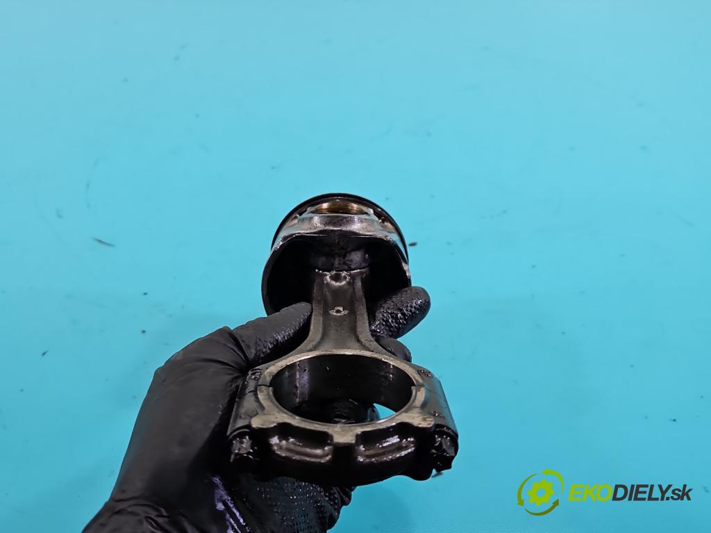 Hyundai I30 II 2012-2016 1.6 crdi 110 HP manual 81 kW 1582 cm3 5- piest  (Piest)