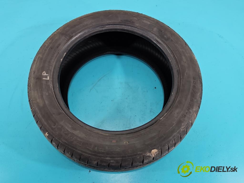 Volvo V40 II 2012-2019 1.6 T3 150 HP manual 110 kW 1596 cm3 5- pneumatika letné 4 kusy komplet