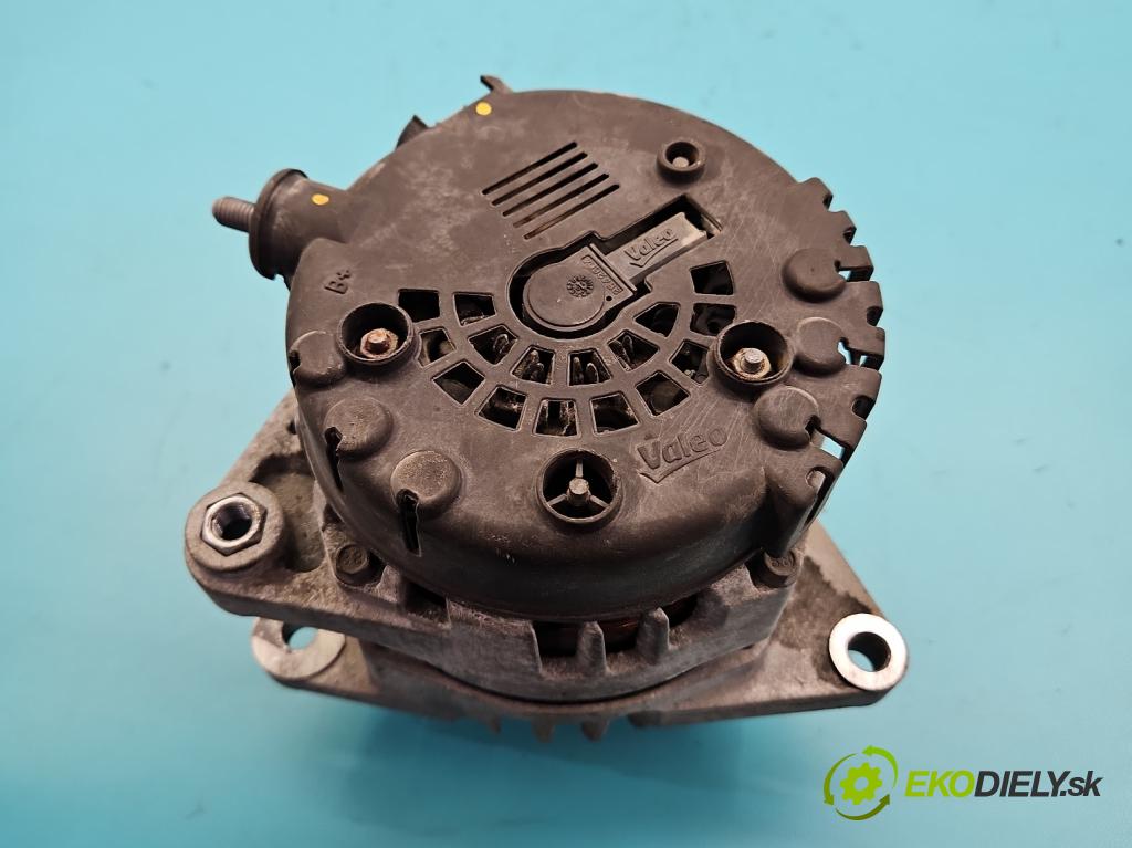 Hyundai I30 II 2012-2016 1.6 crdi 110 HP manual 81 kW 1582 cm3 5- Alternator 2611067 (Alternátor)