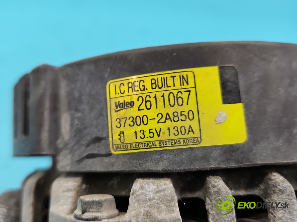 Hyundai I30 II 2012-2016 1.6 crdi 110 HP manual 81 kW 1582 cm3 5- Alternator 2611067 (Alternátor)