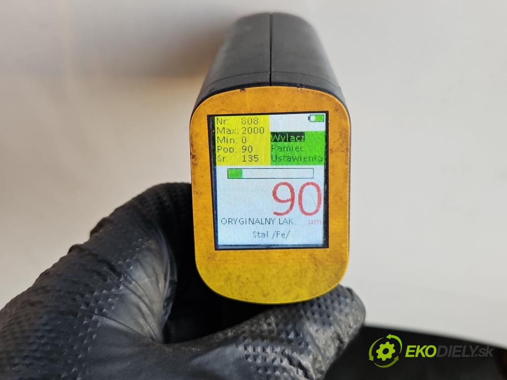 Lexus CT 2010-2022 1.8 VVTI 99 HP automatic 73 kW 1798 cm3 5- blatník zadné pravý