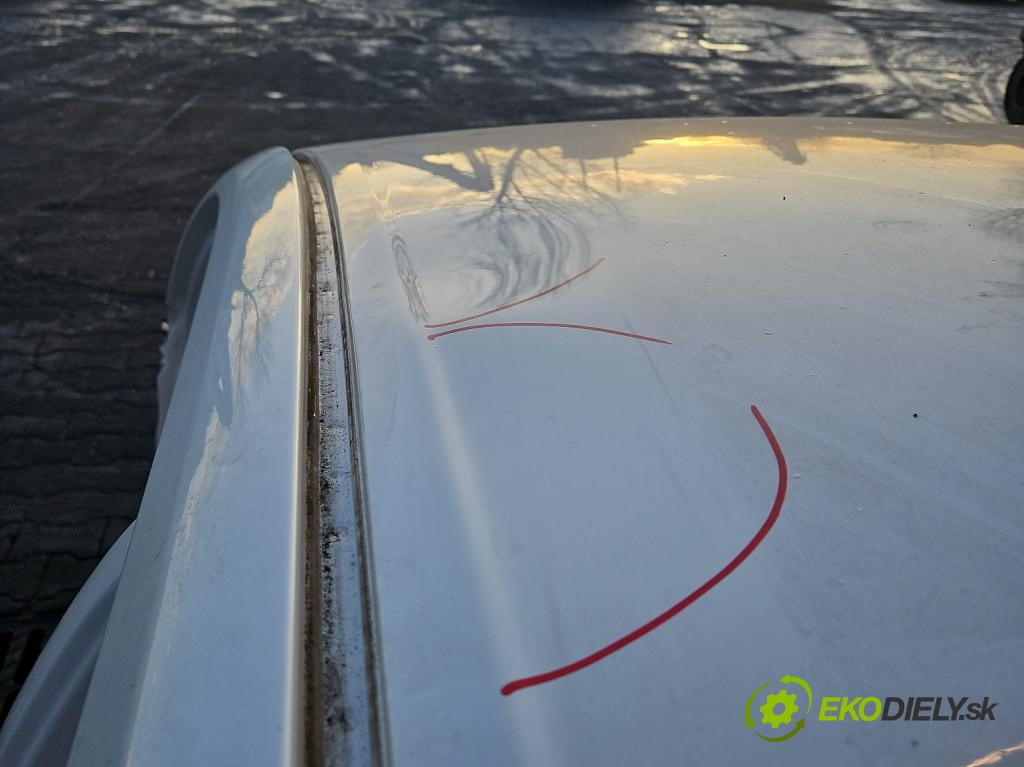 Lexus CT 2010-2022 1.8 VVTI 99 HP automatic 73 kW 1798 cm3 5- strecha