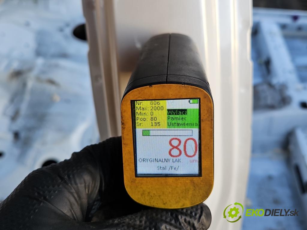 Lexus CT 2010-2022 1.8 VVTI 99 hp automatic 73 kW 1798 cm3 5- práh pravý  (Karoserie ostatní)