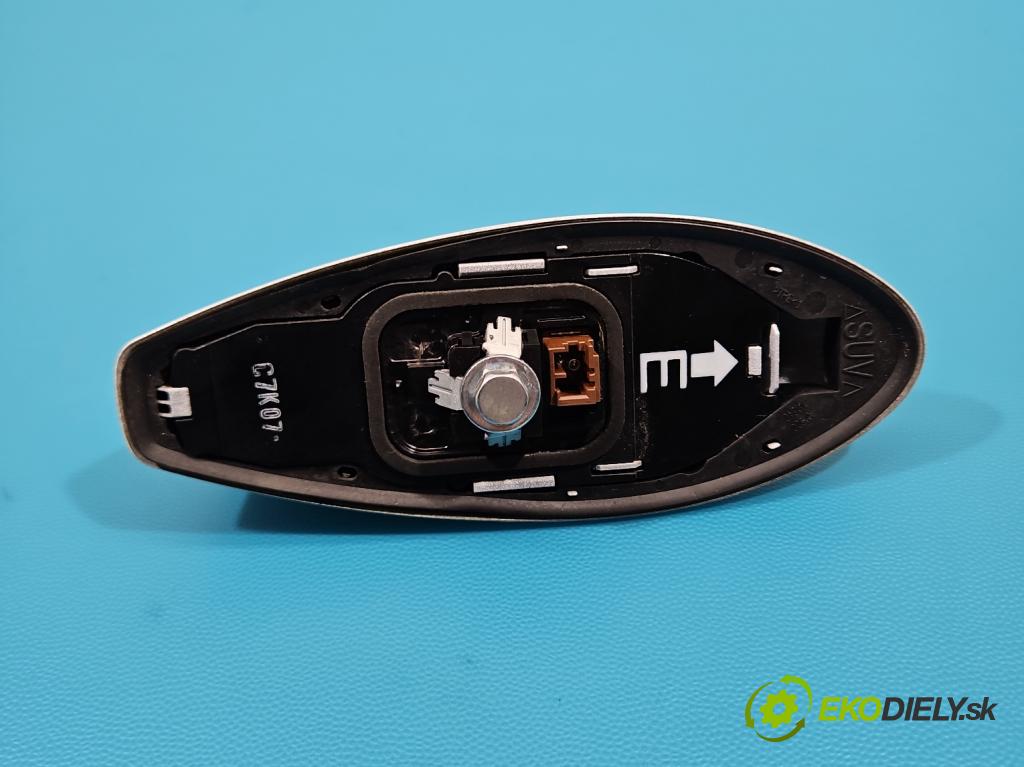 Lexus NX I 2014-2021 2.0 T 238HP automatic 175 kW 1998 cm3 5- Antena