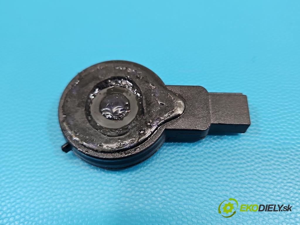 Audi A6 C6 2004-2011 2.7 TDI 179KM automatic 132 kW 2698 cm3 5- snímač déšť: 4E0955559A (Snímač dažďa)