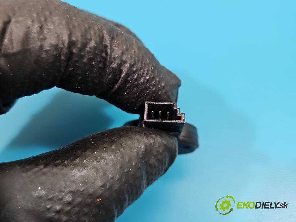 Audi A6 C6 2004-2011 2.7 TDI 179KM automatic 132 kW 2698 cm3 5- snímač déšť: 4E0955559A (Snímač dažďa)