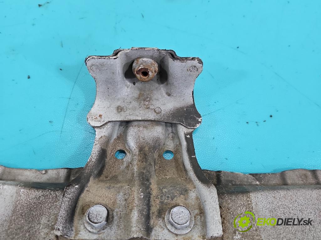 Lexus NX I 2014-2021 2.0 T 238hp automatic 175 kW 1998 cm3 5- stěna přední  (Přední výztuha)