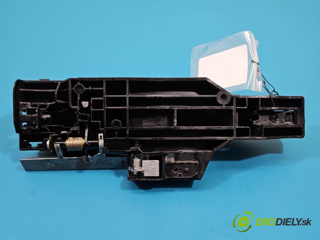 Renault Kadjar 2015-2022 1.3 140 hp automatic 103 kW 1332 cm3 5- klika zadní pravé 806060294R (Klika dveří ostatní)