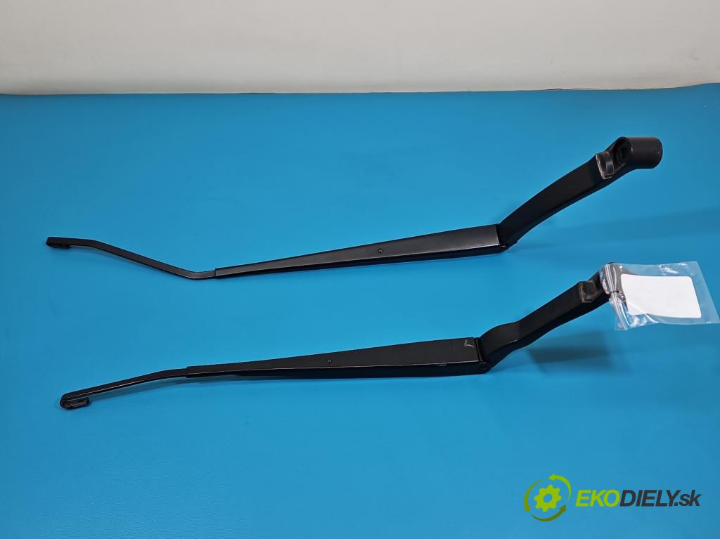 Renault Kadjar 2015-2022 1.3 140 hp automatic 103 kW 1332 cm3 5- rameno stěrače přední komplet 288860455R