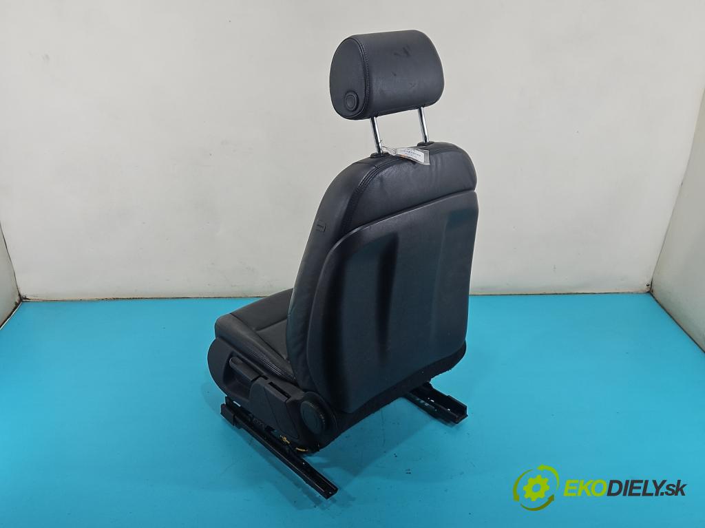 Audi A6 C6 2004-2011 2.7 TDI 179KM automatic 132 kW 2698 cm3 5- Sedačka ľavý  (Sedadlo)