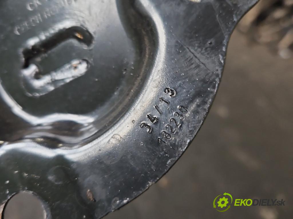 Volvo V40 II 2012-2019 1.6 T3 150 hp manual 110 kW 1596 cm3 5- podpéra