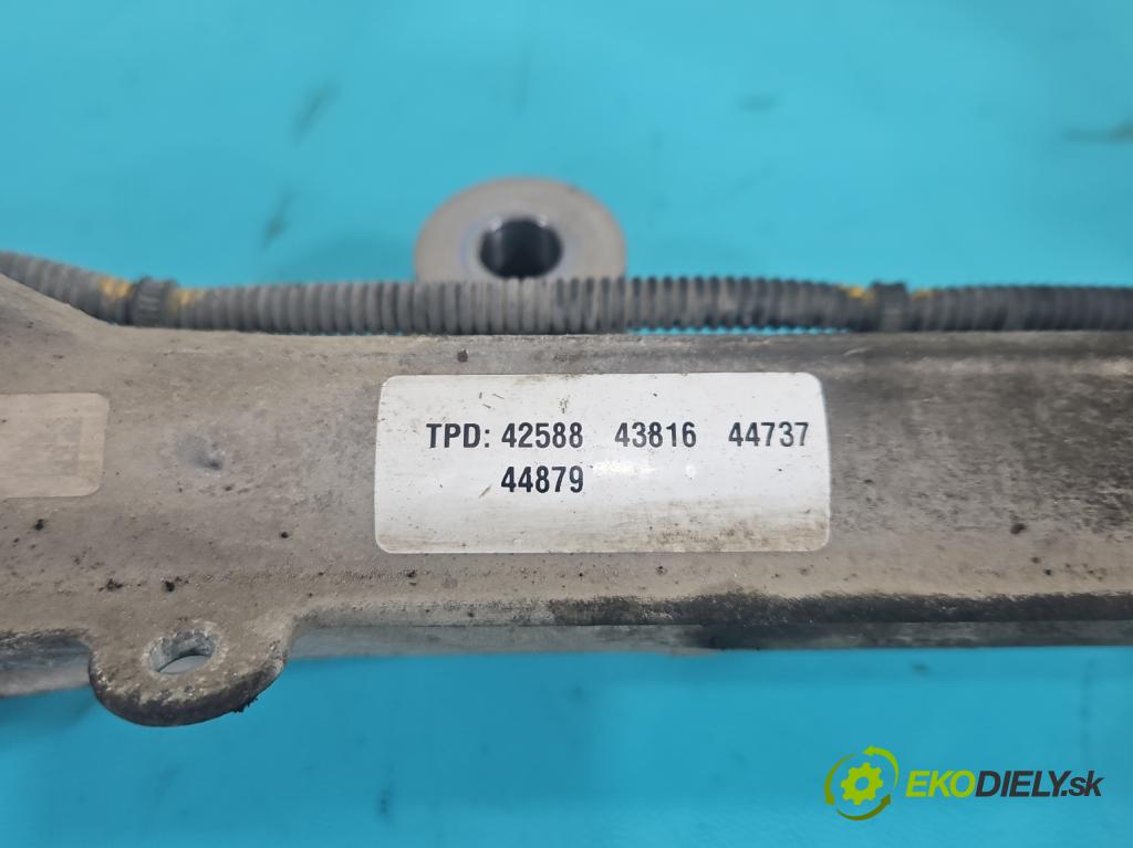 Volvo V40 II 2012-2019 1.6 T3 150 HP manual 110 kW 1596 cm3 5- Ozubené kolo: volant 31406157