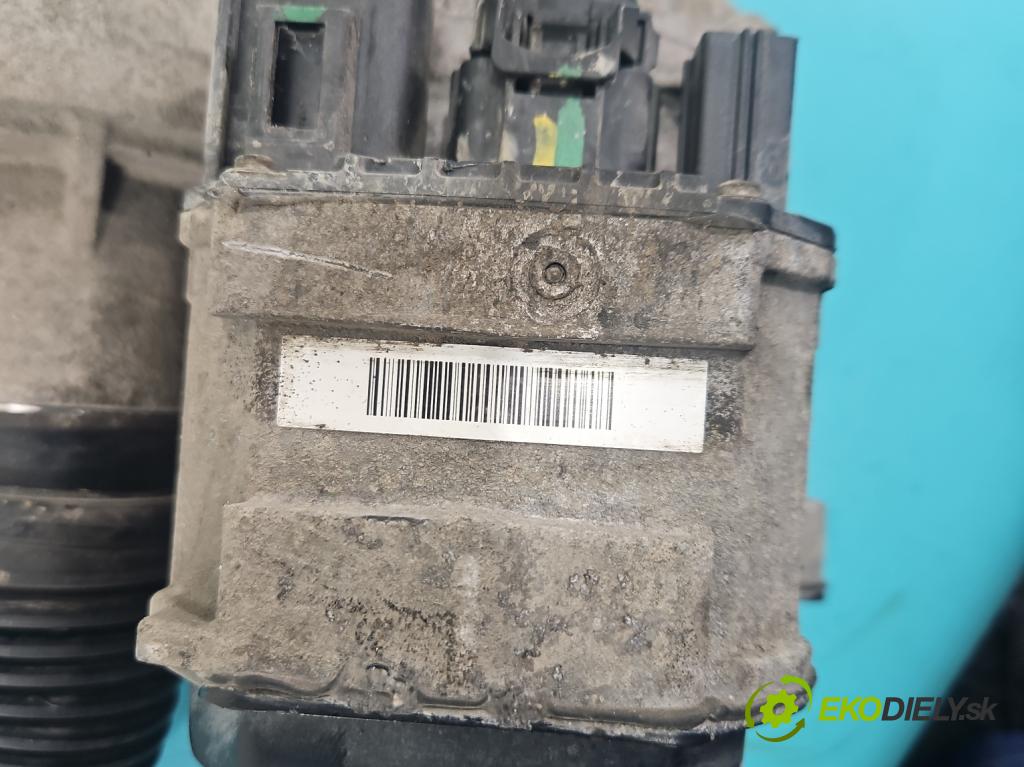 Volvo V40 II 2012-2019 1.6 T3 150 HP manual 110 kW 1596 cm3 5- Ozubené kolo: volant 31406157