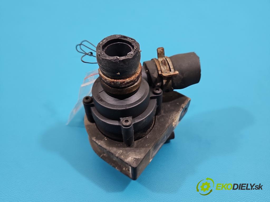 Volvo V40 II 2012-2019 1.6 T3 150 HP manual 110 kW 1596 cm3 5- pompa obehu voda: 31320347