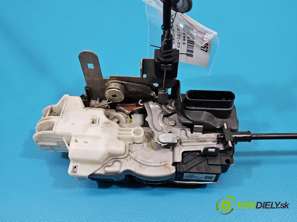 Volvo V40 II 2012-2019 1.6 T3 150 HP manual 110 kW 1596 cm3 5- zámok zadné ľavý 31391830