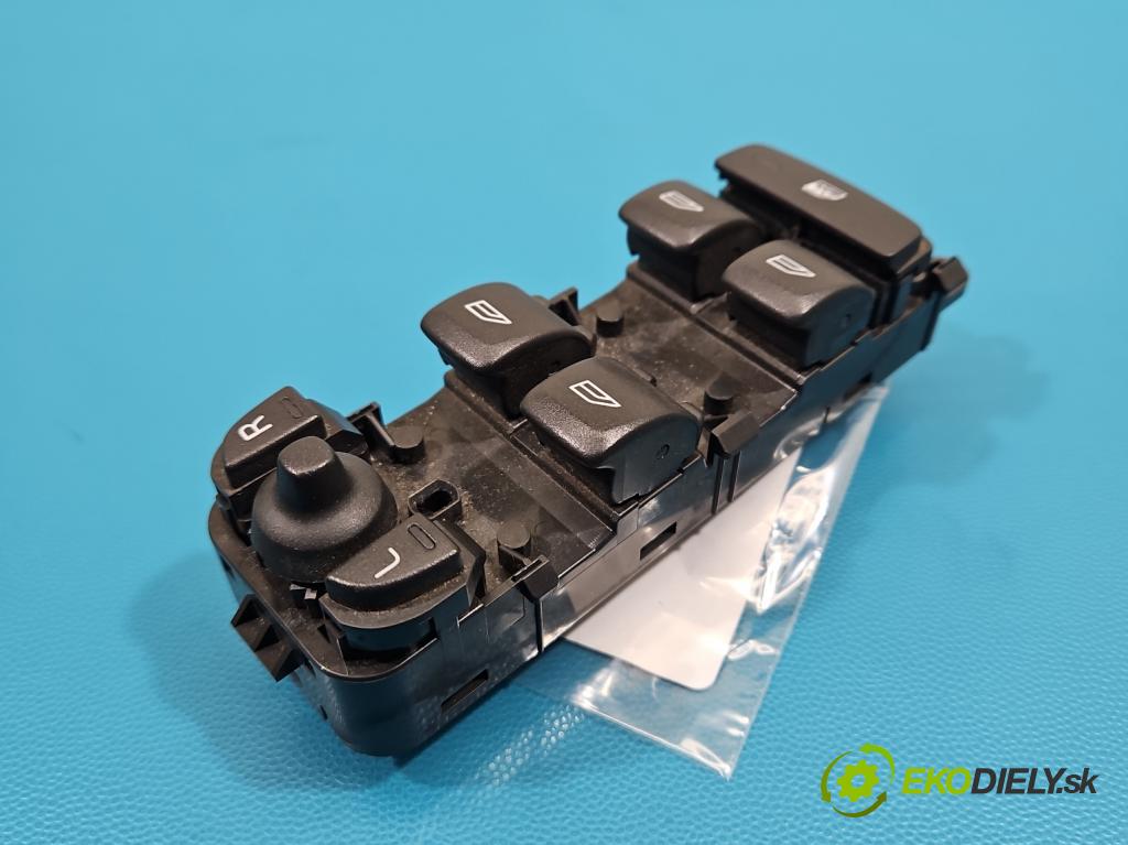 Volvo V40 II 2012-2019 1.6 T3 150 HP manual 110 kW 1596 cm3 5- prepínač okien spätných zrkadiel 31376495