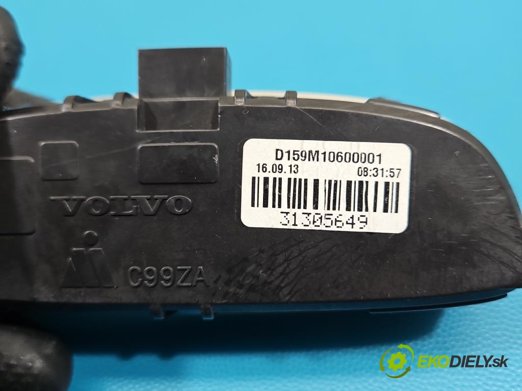 Volvo V40 II 2012-2019 1.6 T3 150 HP manual 110 kW 1596 cm3 5- svetlo / reflektor interiéra 31305649