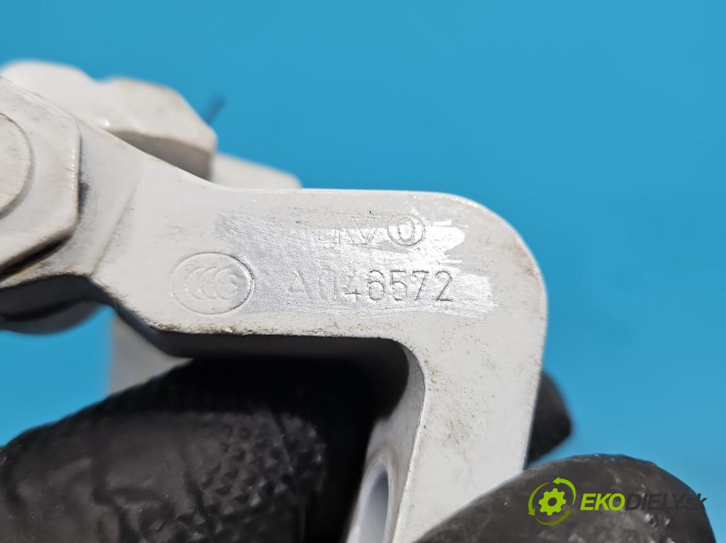 Volvo V40 II 2012-2019 1.6 T3 150 hp manual 110 kW 1596 cm3 5- Závěs: dveře zadní levý A046572