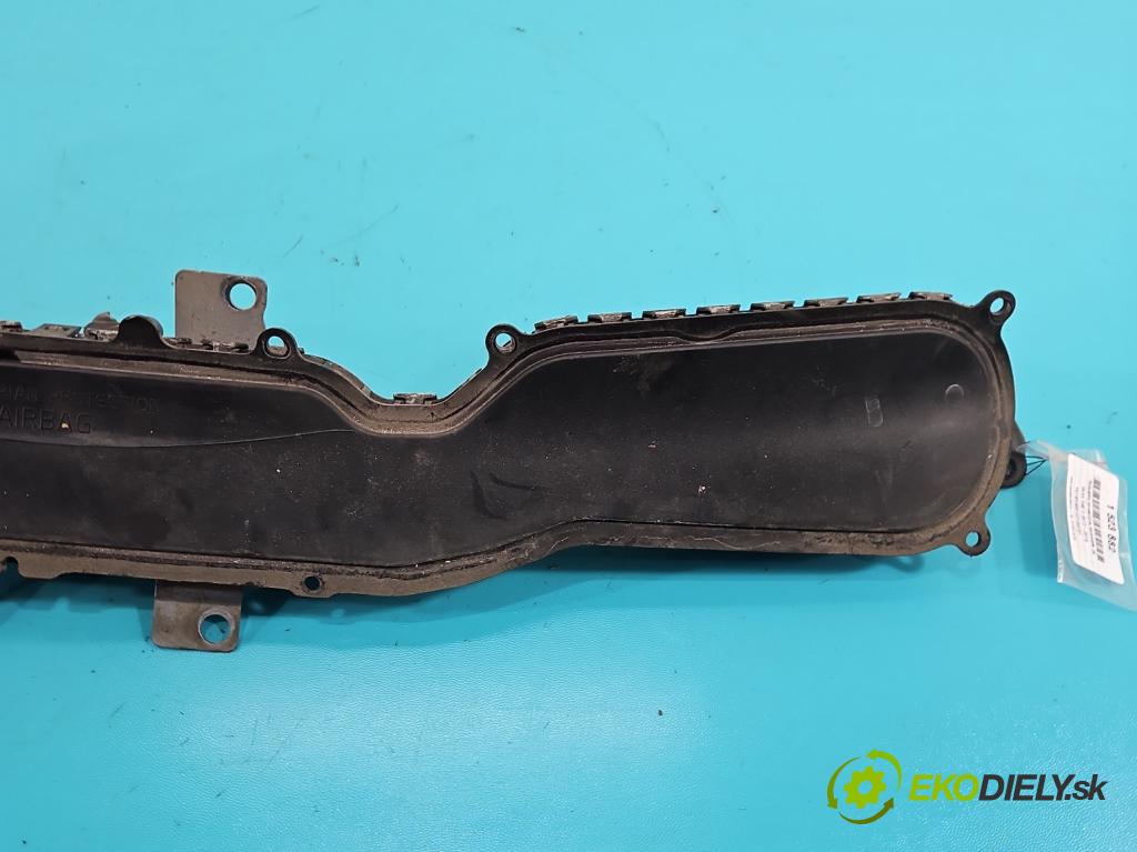 Volvo V40 II 2012-2019 1.6 T3 150 HP manual 110 kW 1596 cm3 5- airbag vzduch: ostatné P31305431