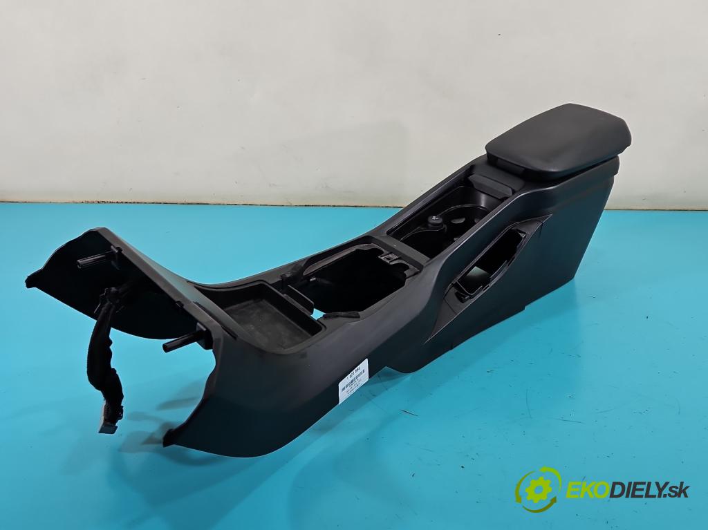 Volvo V40 II 2012-2019 1.6 T3 150 HP manual 110 kW 1596 cm3 5- operadlo 2808113Y5TC (Lakťová opierka)