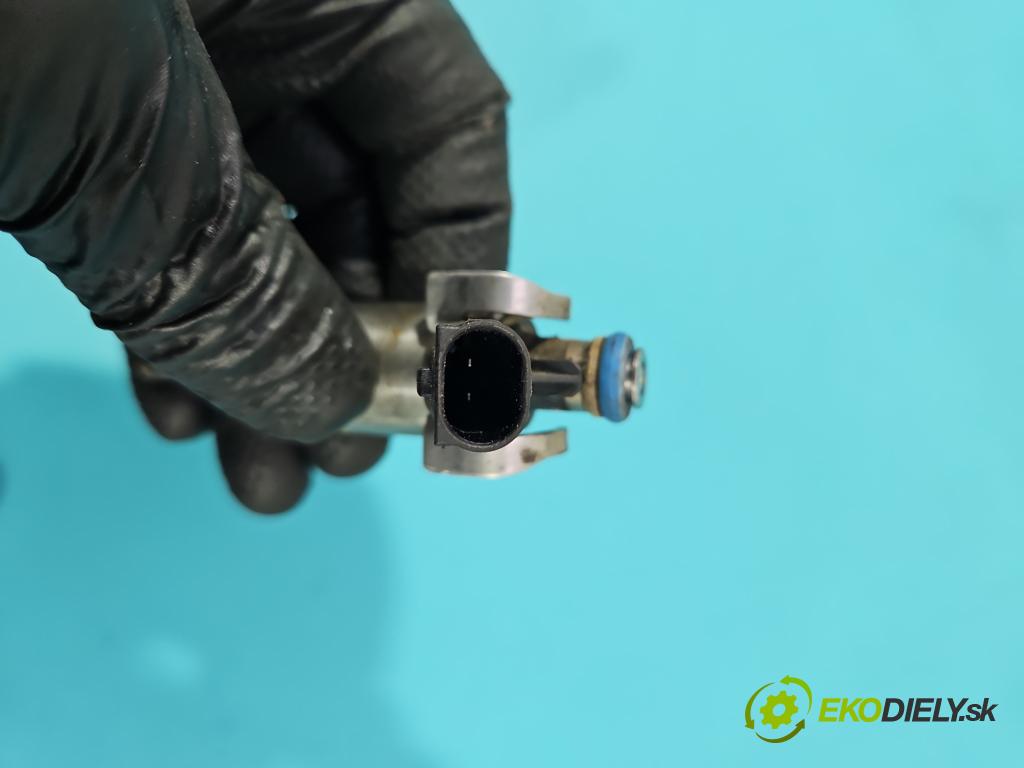 Kia Stinger 2017-2023 2.0 T-GDI: 256KM automatic 188 kW 1998 cm3 5- vstrek 0261500311 (Vstrekovač paliva)