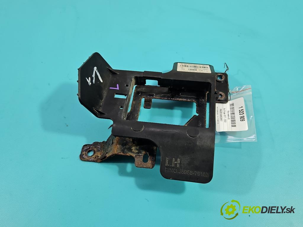 Kia Stinger 2017-2023 2.0 T-GDI: 256KM automatic 188 kW 1998 cm3 5- Upevnenie: J5958-79100