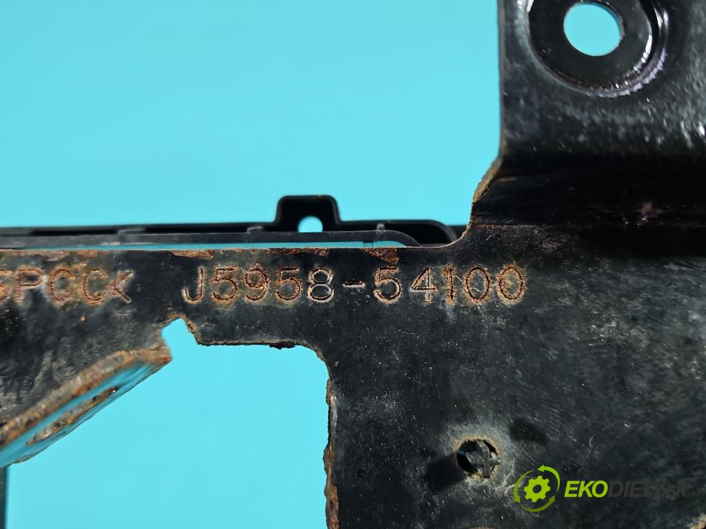 Kia Stinger 2017-2023 2.0 T-GDI: 256KM automatic 188 kW 1998 cm3 5- Upevnenie: J5958-79100