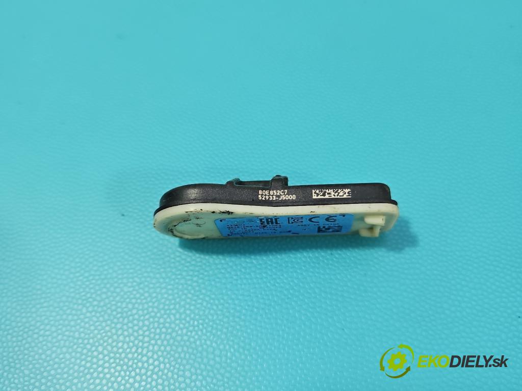 Kia Stinger 2017-2023 2.0 T-GDI: 256KM automatic 188 kW 1998 cm3 5- snímač tlak: pneumatika 52933-J5000 (Snímač tlaku v pneumatike)