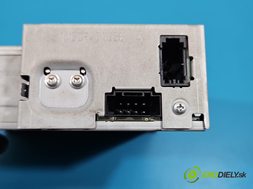 Audi A6 C6 2004-2011 2.7 TDI 179KM automatic 132 kW 2698 cm3 5- Menič: cd 4E0035111A (CD menič)